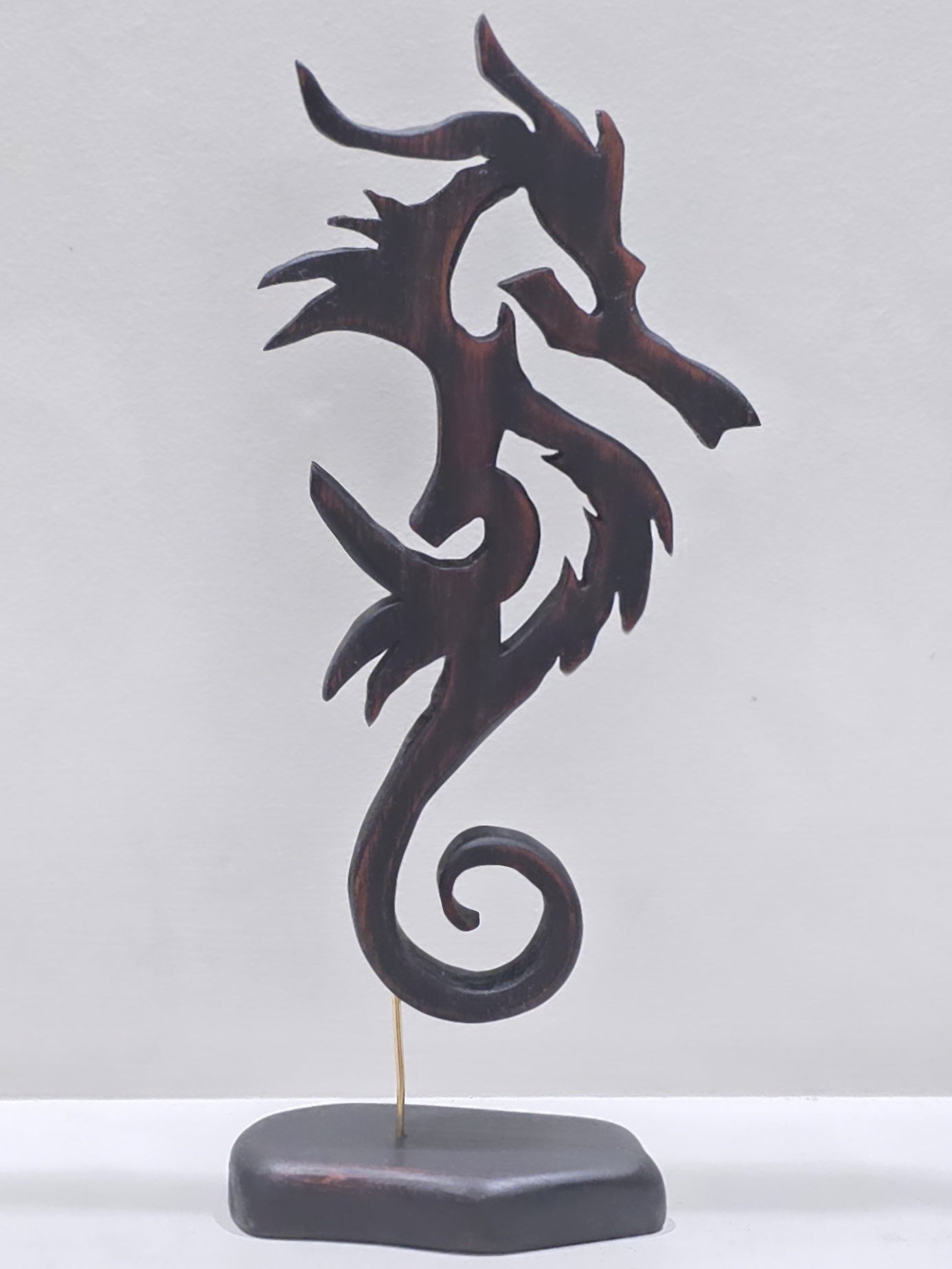 Ocean Keeper – Hand-Carved Wooden Seahorse